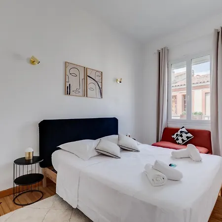 Bleu Klein - Climatisation, Wifi, Calme