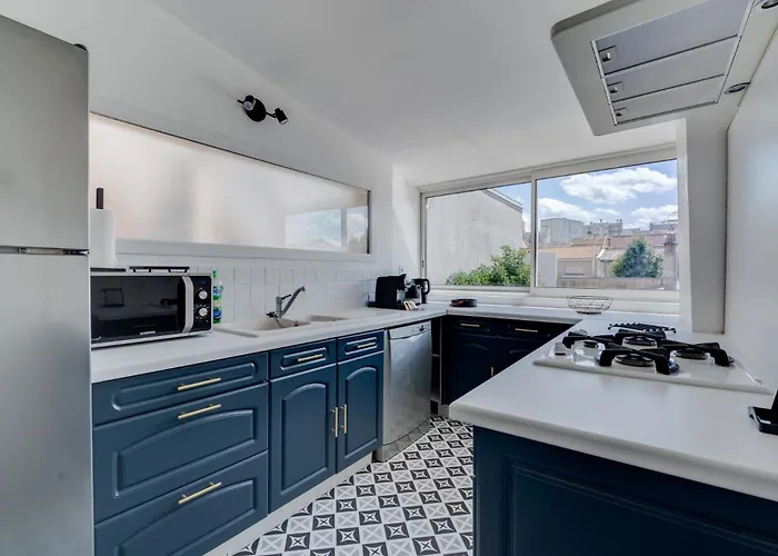 Bleu Klein - Climatisation, Wifi, Calme *