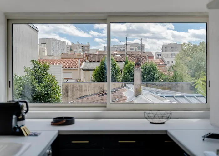 Bleu Klein - Climatisation, Wifi, Calme